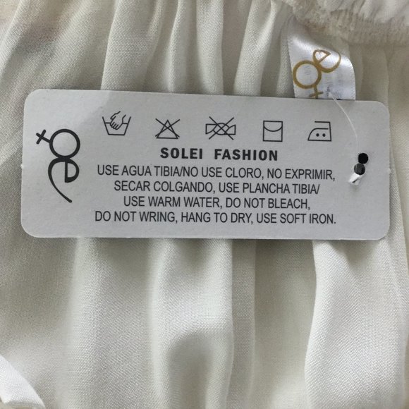 Solei White Peasant top, beautiful embroidery, - Picture 6 of 7